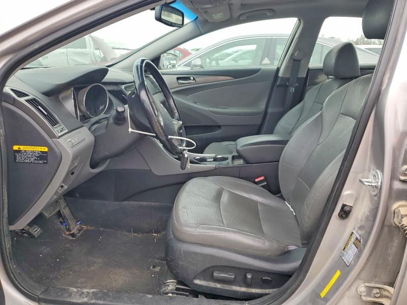 Photo 7 from auction – 2013 HYUNDAI SONATA with VIN KMHEC4A40DA074763