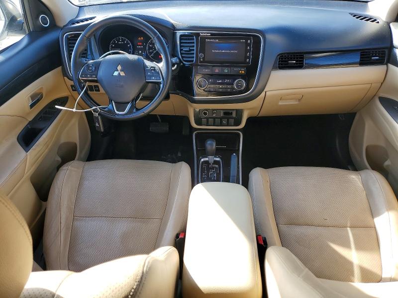 Photo 8 from auction – 2018 MITSUBISHI OUTLANDER with VIN JA4AD3A33JZ000746