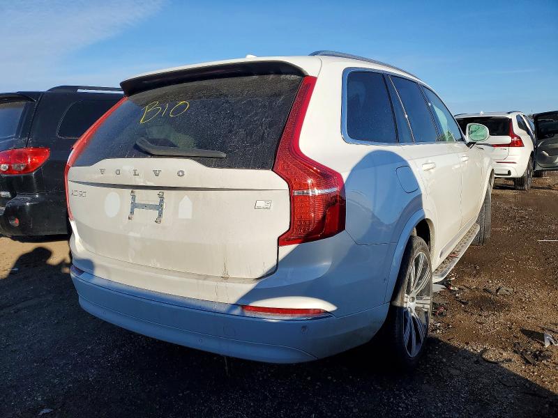 Photo 3 from auction – 2023 VOLVO XC90 PLUS with VIN YV4H600NXP1936075