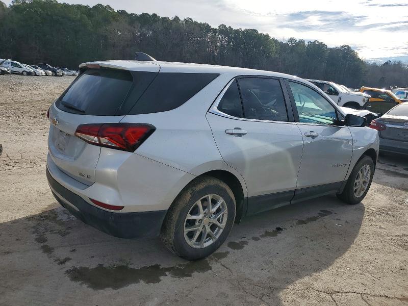 Photo 3 from auction – 2022 CHEVROLET EQUINOX LT with VIN 3GNAXTEV2NL139621