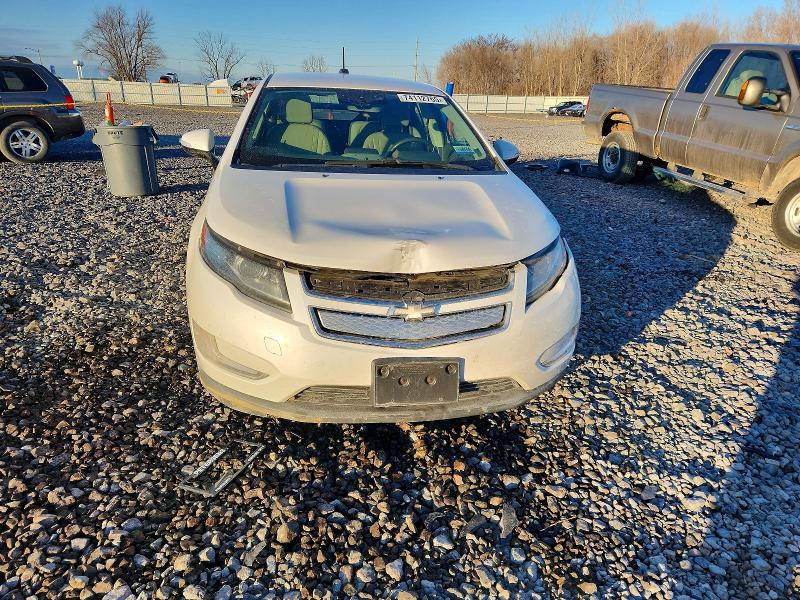 Photo 5 from auction – 2015 CHEVROLET VOLT with VIN 1G1RD6E43FU142864