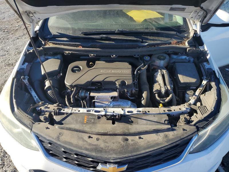 Photo 12 from auction – 2017 CHEVROLET CRUZE with VIN 1G1BE5SM3H7272402