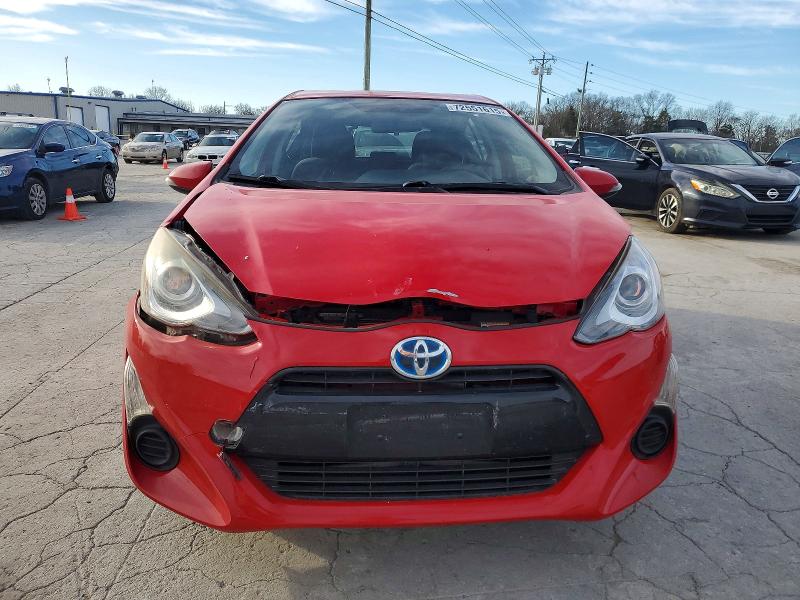 Photo 5 from auction – 2015 TOYOTA PRIUS C with VIN JTDKDTB39F1111185