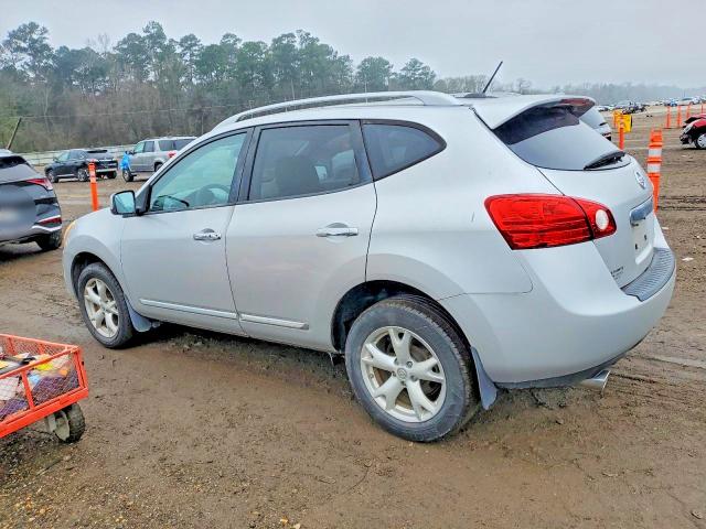 Photo 2 from auction – 2011 NISSAN ROGUE with VIN JN8AS5MT0BW153241