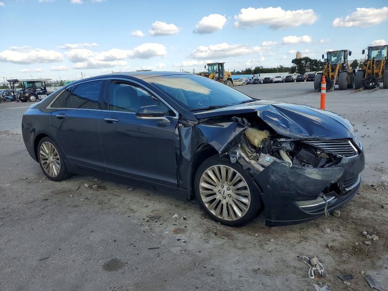 Photo 4 from auction – 2013 LINCOLN MKZ with VIN 3LN6L2G94DR822075