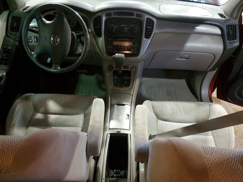Photo 8 from auction – 2003 TOYOTA HIGHLANDER with VIN JTEGF21A030075782