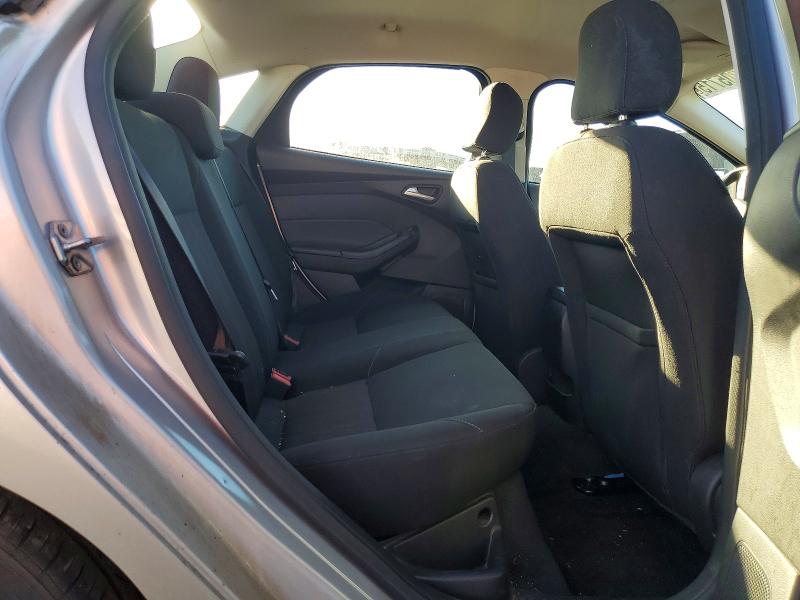 Photo 10 from auction – 2016 FORD FOCUS SE with VIN 1FADP3F26GL383433