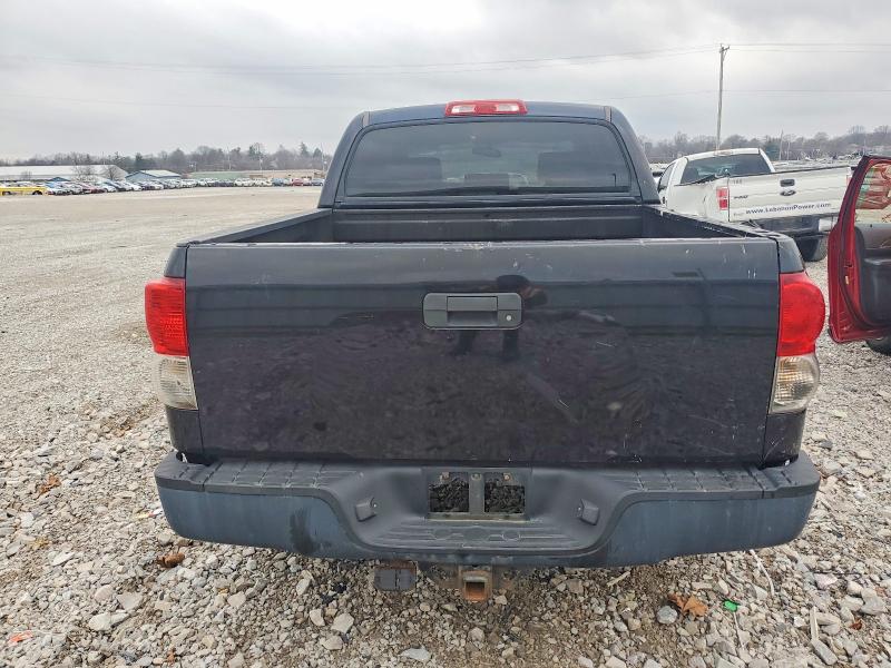 Photo 6 from auction – 2010 TOYOTA TUNDRA CRE with VIN 5TFDW5F14AX127002