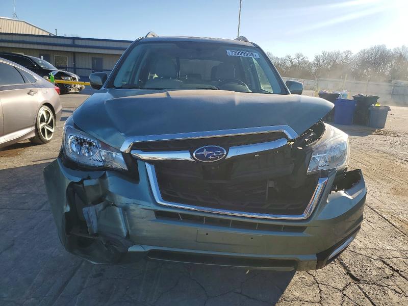 Photo 5 from auction – 2017 SUBARU FORESTER 2 with VIN JF2SJAEC2HH499736