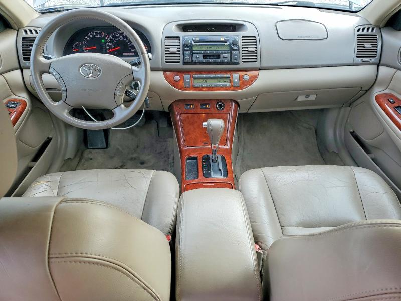 Photo 8 from auction – 2005 TOYOTA CAMRY LE with VIN 4T1BF30K05U591064