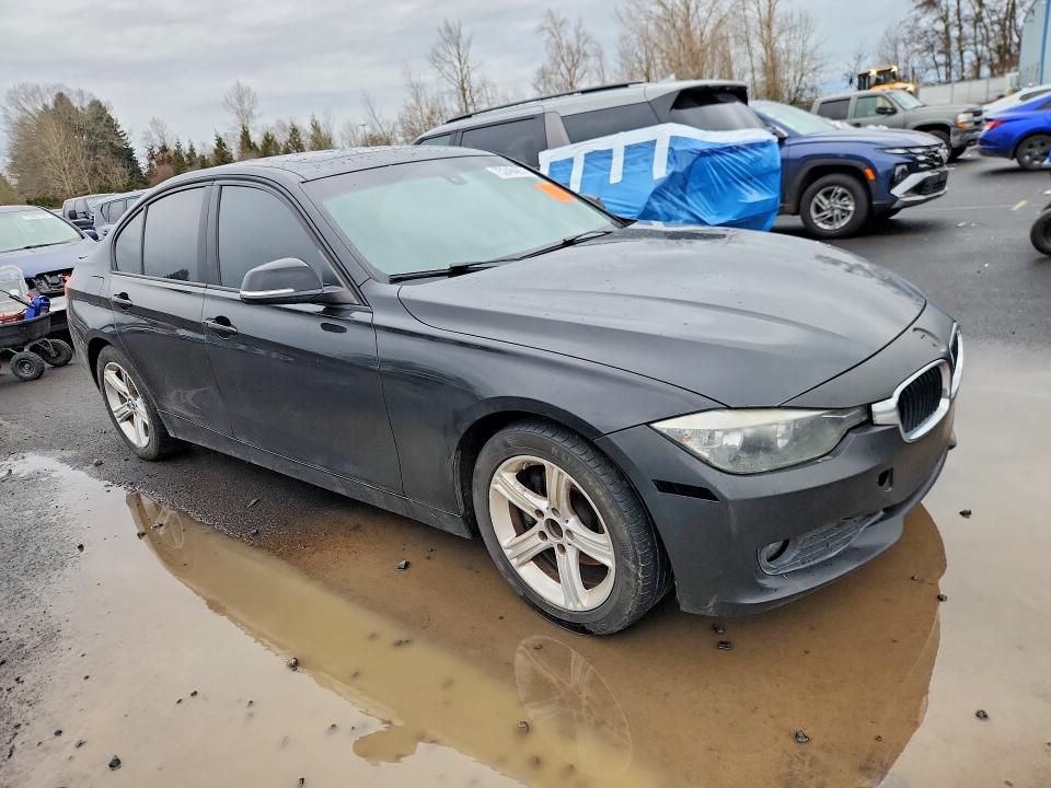 Photo 4 from auction – 2015 BMW 320 with VIN WBA3B1C55FP681449