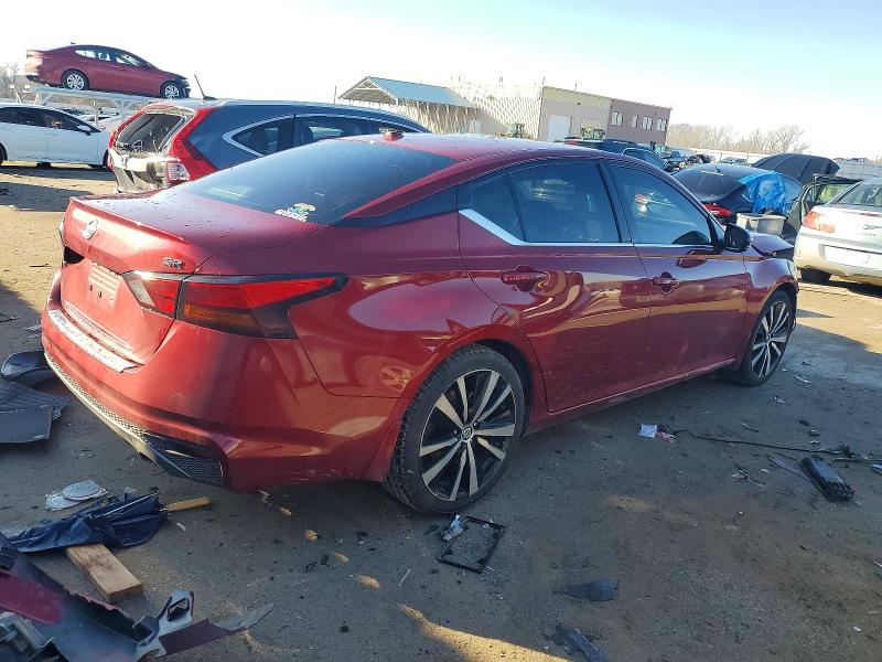 Photo 3 from auction – 2021 NISS ALTIMA with VIN 1N4BL4CV3MN331216