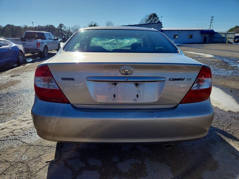 Photo 6 from auction – 2004 TOYOTA CAMRY LE with VIN JTDBE32K340292579