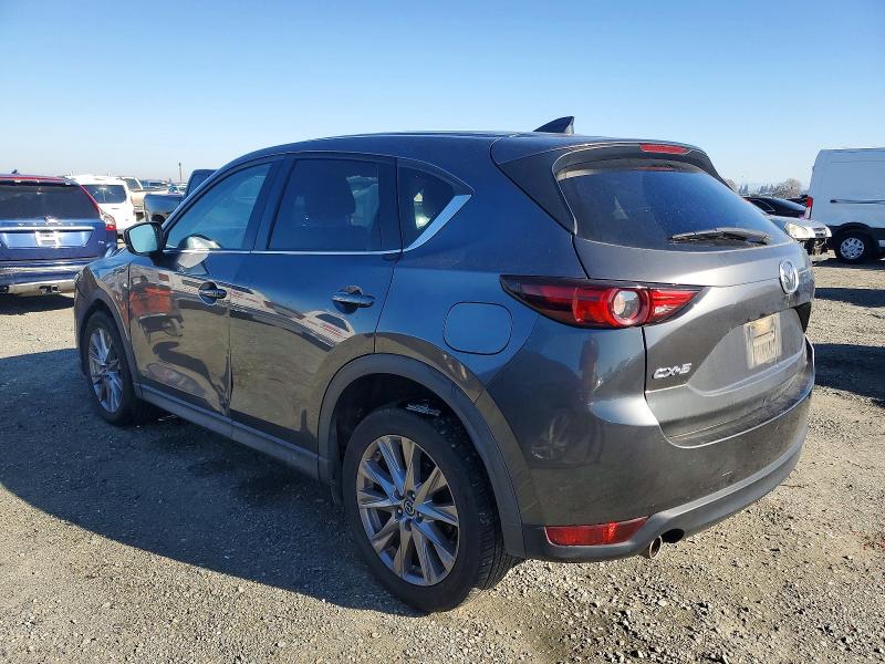 Photo 2 from auction – 2019 MAZDA CX-5 GRAND with VIN JM3KFADM2K1513362