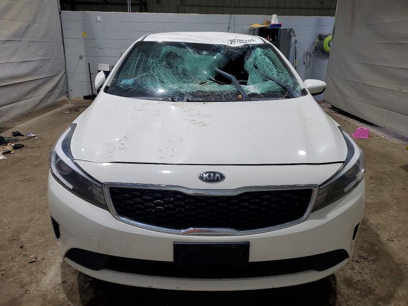 Photo 5 from auction – 2018 KIA FORTE with VIN 3KPFK4A73JE270288