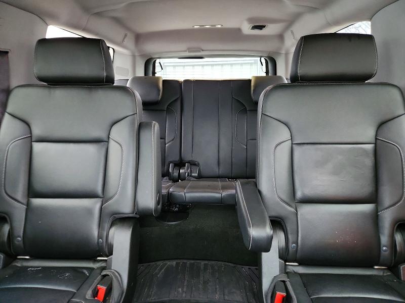 Photo 10 from auction – 2016 CHEVROLET SUBURBAN with VIN 1GNSKHKC5GR290399