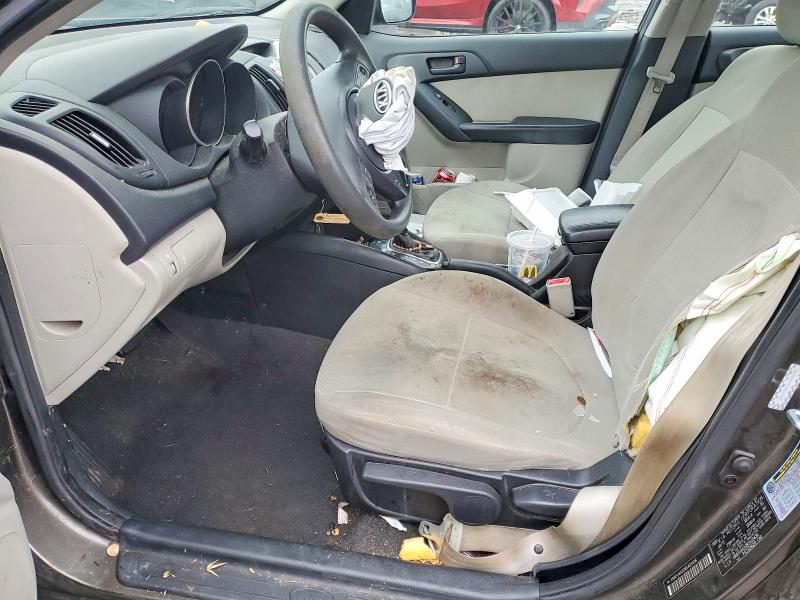 Photo 7 from auction – 2011 KIA FORTE with VIN KNAFU4A20B5403436