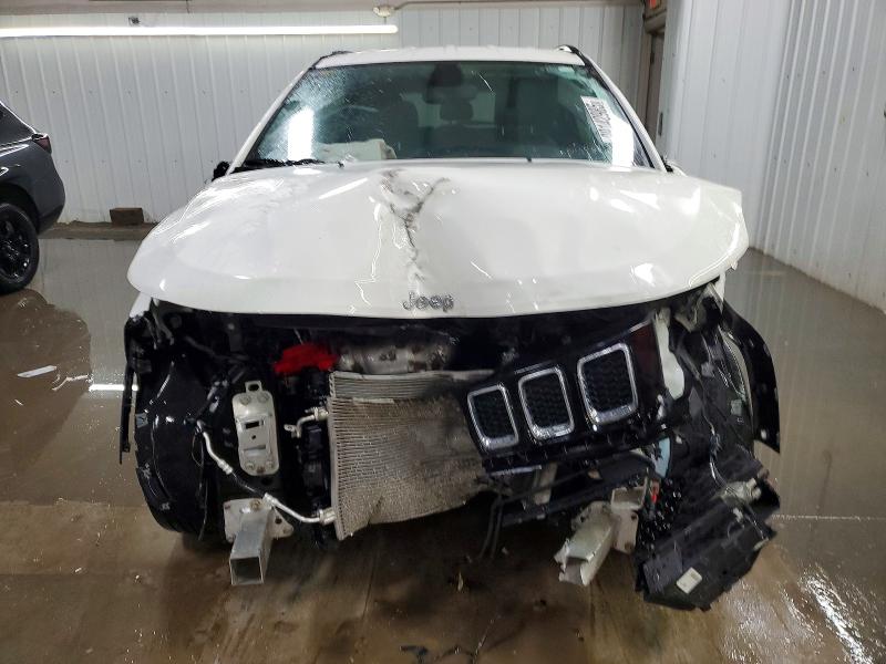 Photo 5 from auction – 2019 JEEP COMPASS with VIN 3C4NJCBB3KT854876