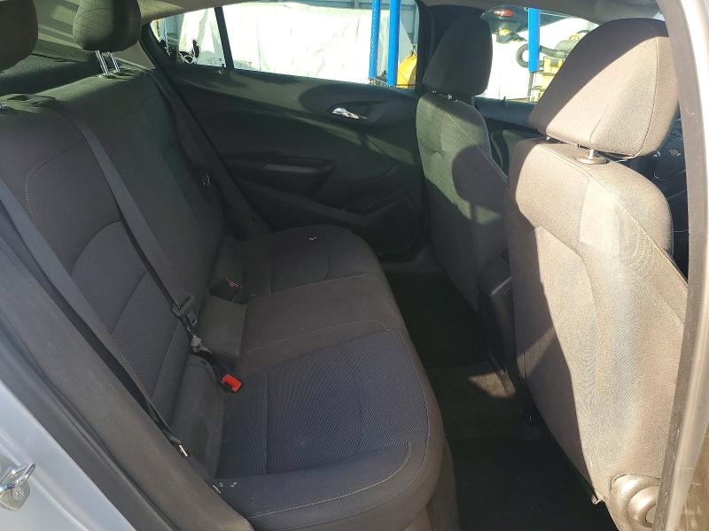 Photo 10 from auction – 2018 CHEVROLET CRUZE with VIN 1G1BC5SM8J7204849