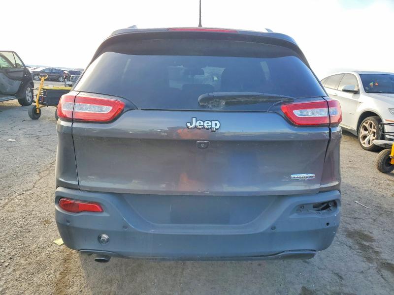 Photo 6 from auction – 2018 JEEP CHEROKEE L with VIN 1C4PJLLB5JD565008