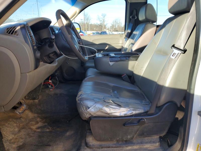 Photo 7 from auction – 2008 CHEVROLET SILVERADO with VIN 1GCEC14008Z149738