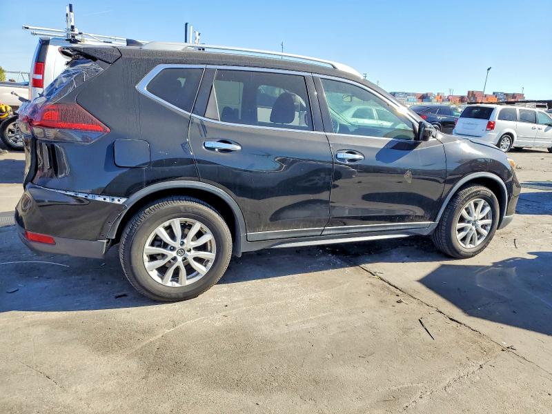 Photo 3 from auction – 2019 NISSAN ROGUE with VIN 5N1AT2MT1KC770068