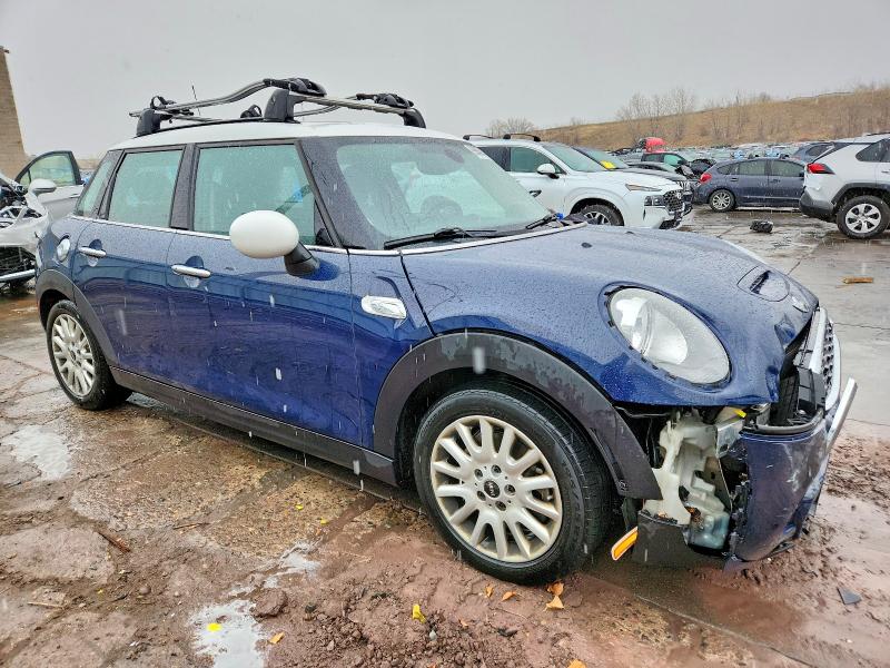 Photo 4 from auction – 2015 MINI COOPER S with VIN WMWXU3C52F2B58137