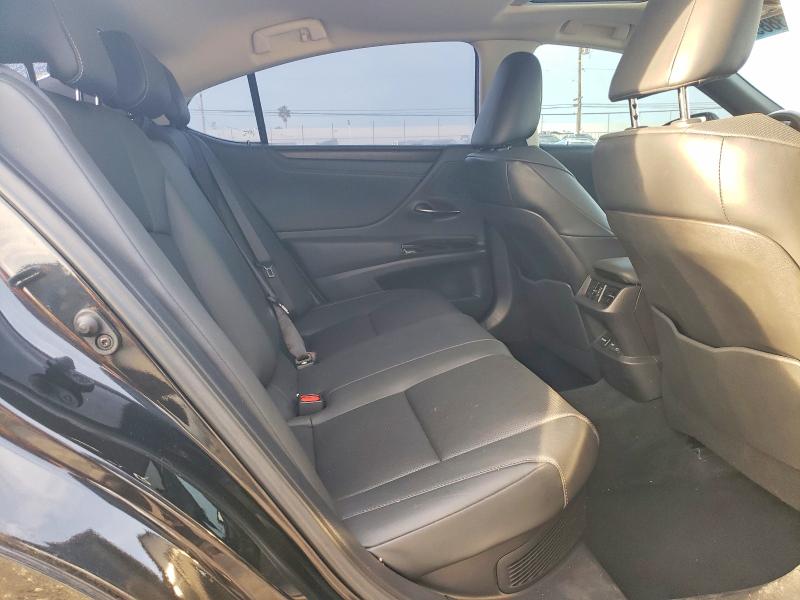 Photo 10 from auction – 2024 LEXUS ES with VIN 58ADA1C19RU050690