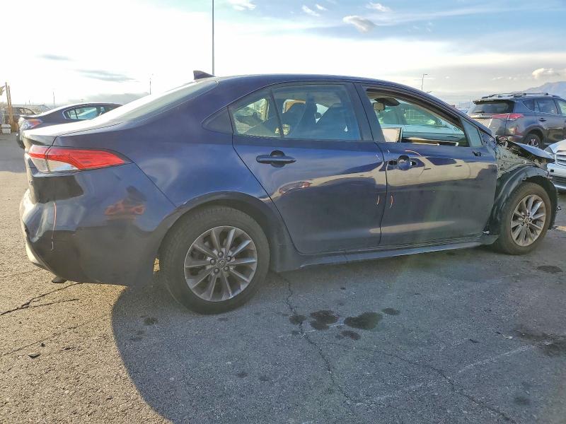 Photo 3 from auction – 2020 TOYOTA COROLLA LE with VIN JTDHPRAE2LJ057537