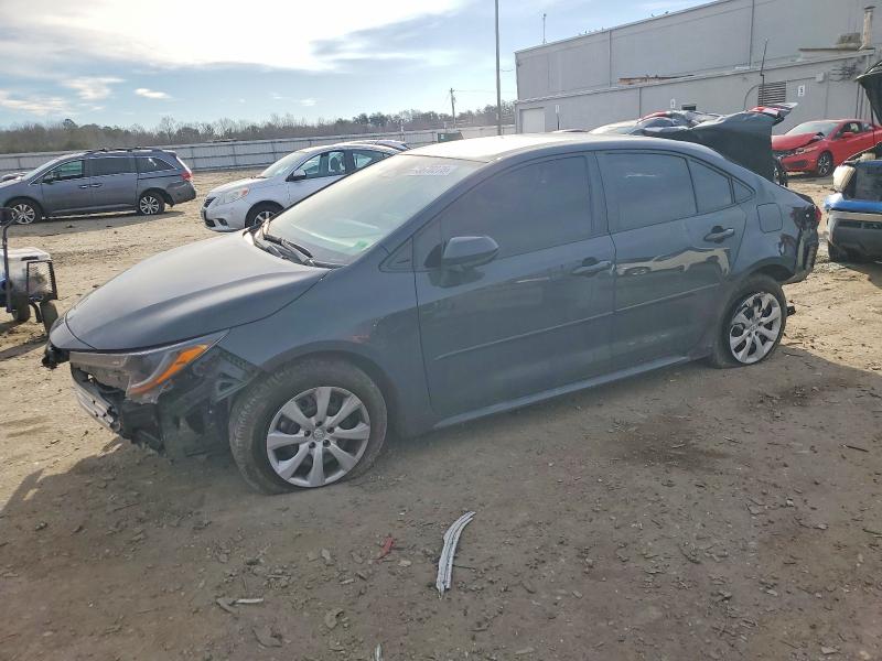 TOYOTA COROLLA LE 2024 with VIN 5YFB4MDE4RP111745 - Photo from auction