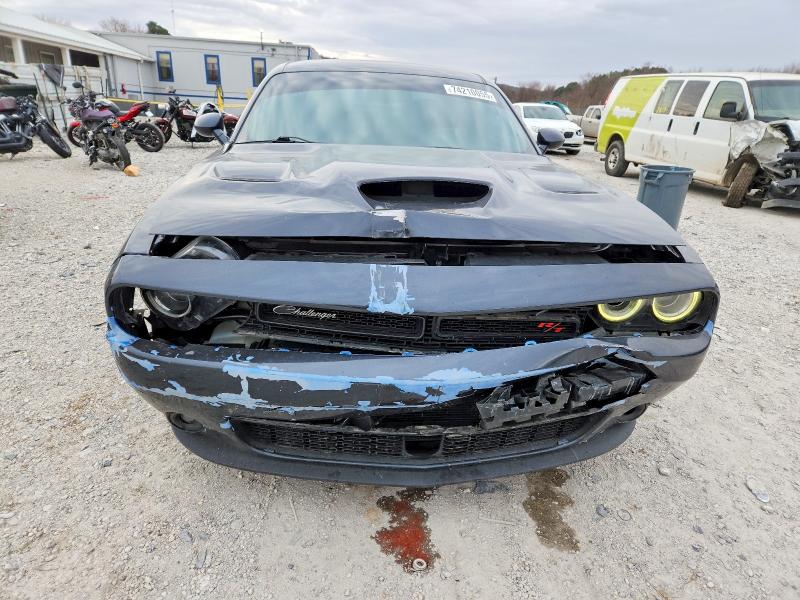 Photo 5 from auction – 2016 DODGE CHALLENGER with VIN 2C3CDZBT3GH316600