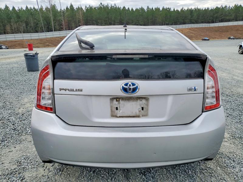 Photo 6 from auction – 2013 TOYOTA PRIUS with VIN JTDKN3DU7D1650095