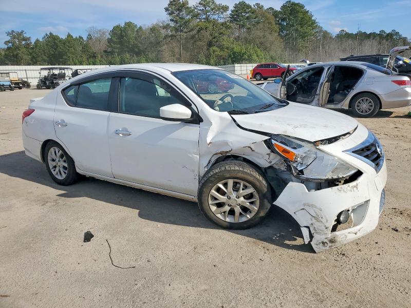 Photo 4 from auction – 2018 NISSAN VERSA with VIN 3N1CN7AP4JL862910