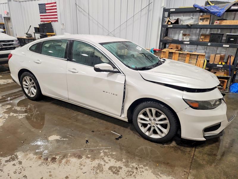 Photo 4 from auction – 2016 CHEVROLET MALIBU LT with VIN 1G1ZE5ST2GF354079