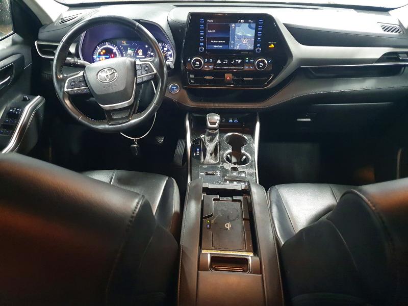 Photo 8 from auction – 2022 TOYOTA HIGHLANDER with VIN 5TDHBRCH6NS082534