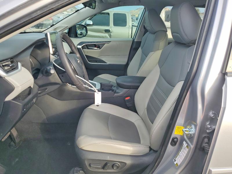 Photo 7 from auction – 2021 TOYOTA RAV4 XLE P with VIN 2T3C1RFV5MC147239