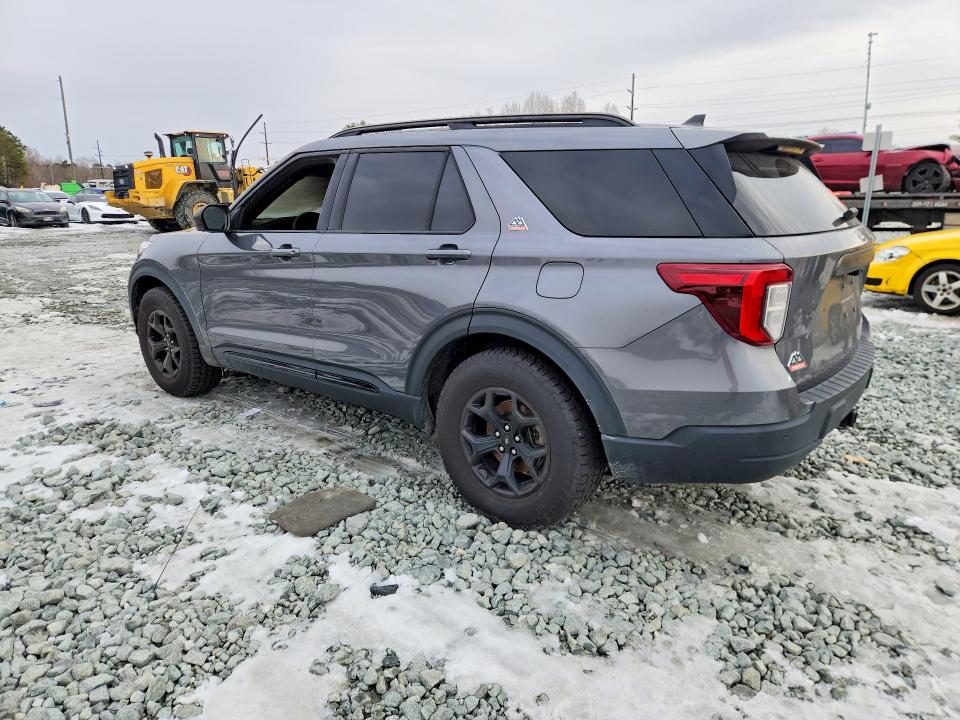Photo 2 from auction – 2022 FORD EXPLORER with VIN 1FMSK8JH2NGC03231