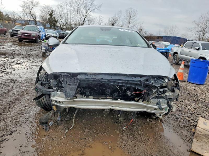 Photo 5 from auction – 2015 VOLVO S60 PREMIE with VIN YV1612TK1F2360854