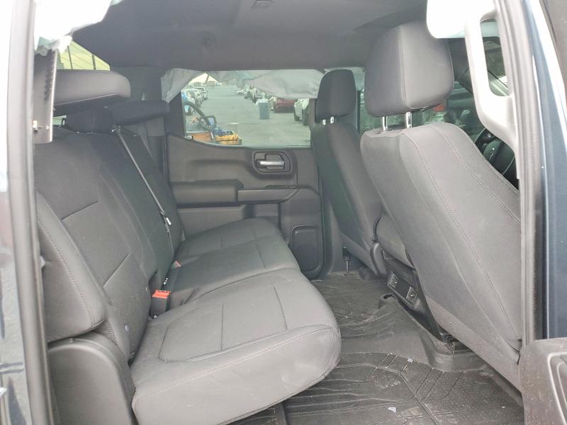 Photo 10 from auction – 2021 CHEVROLET SILVERADO with VIN 3GCPWBEH2MG171700