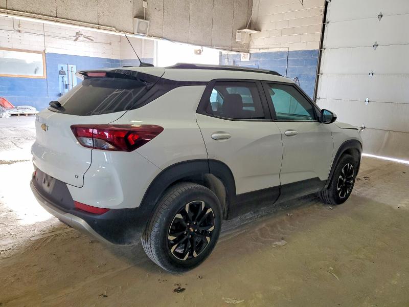 Photo 3 from auction – 2021 CHEVROLET TRAILBLAZE with VIN KL79MRSL3MB126190