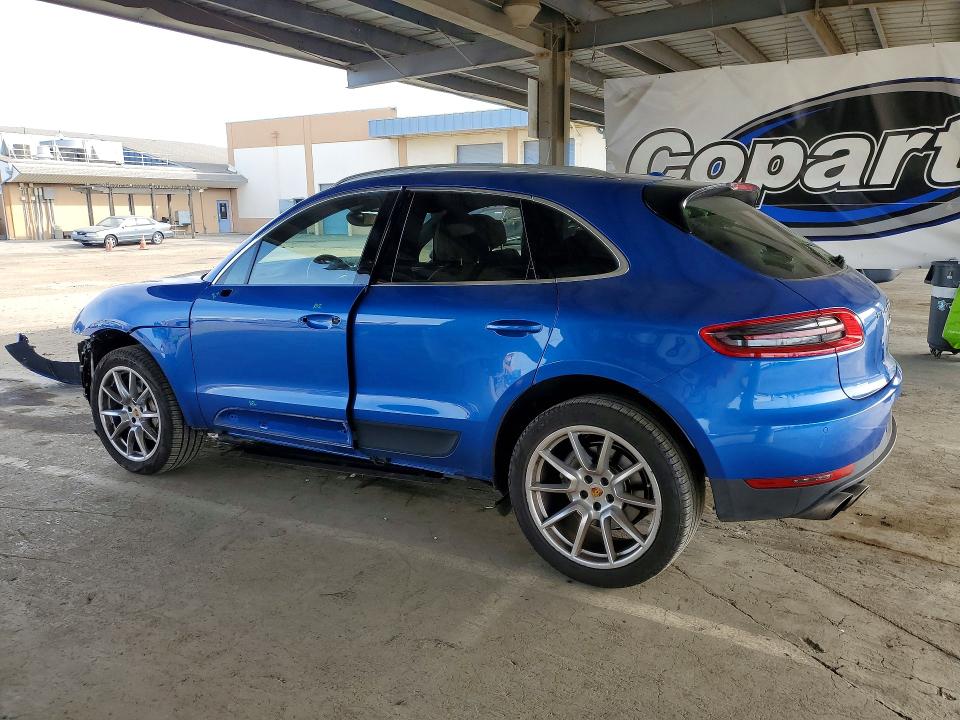 Photo 2 from auction – 2017 PORSCHE MACAN S with VIN WP1AB2A57HLB15918