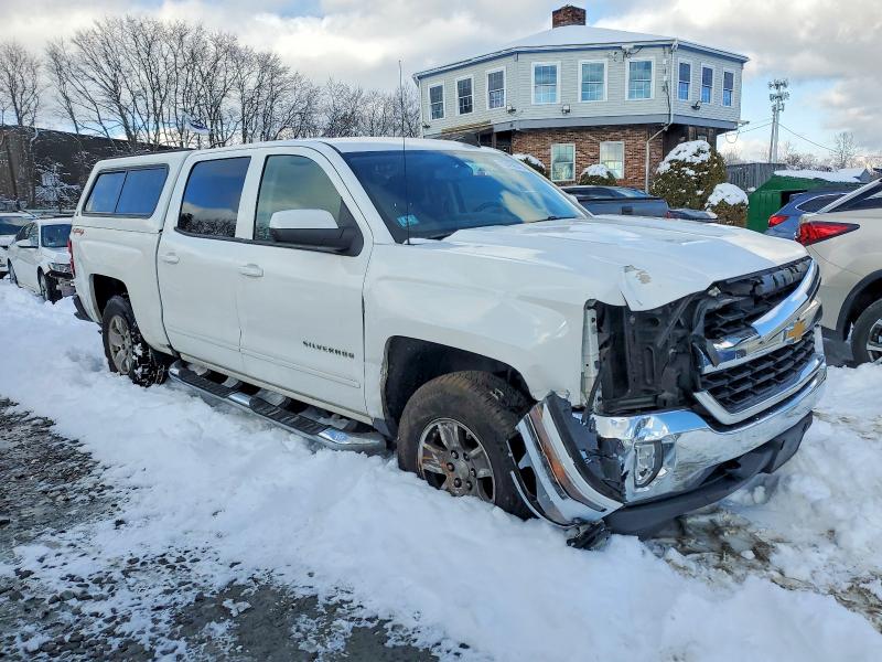 Photo 4 from auction – 2018 CHEVROLET SILVERADO with VIN 3GCUKREC8JG102372