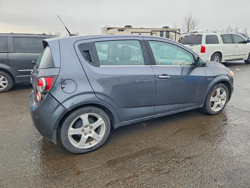Photo 3 from auction – 2013 CHEVROLET SONIC with VIN 1G1JE6SG8D4114399
