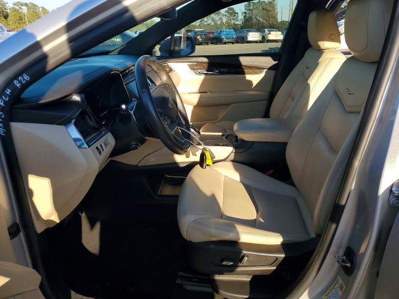Photo 7 from auction – 2017 CADILLAC XT5 with VIN 1GYKNARS9HZ245157
