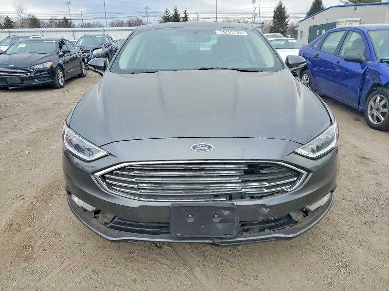 Photo 5 from auction – 2017 FORD FUSION SE with VIN 3FA6P0HD8HR115332