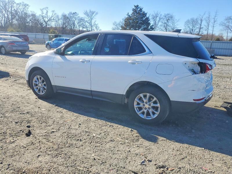 Photo 2 from auction – 2019 CHEVROLET EQUINOX LT with VIN 3GNAXKEV4KS665857