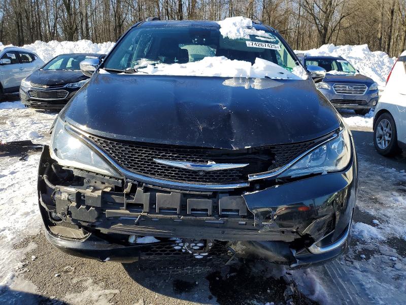 Photo 5 from auction – 2018 CHRYSLER PACIFICA L with VIN 2C4RC1GG3JR104562