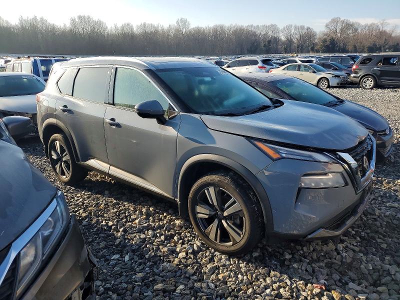 Photo 4 from auction – 2023 NISSAN ROGUE SL with VIN 5N1BT3CA2PC670854