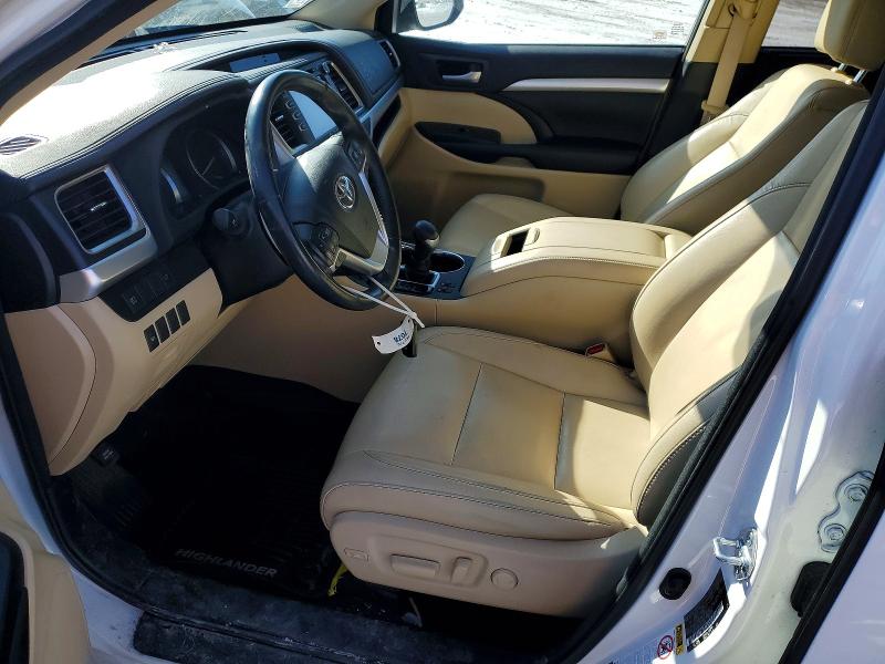 Photo 7 from auction – 2018 TOYOTA HIGHLANDER with VIN 5TDJGRFH6JS051180