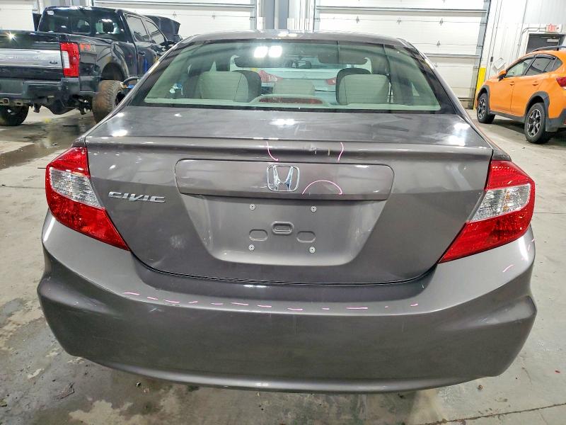 Photo 6 from auction – 2012 HONDA CIVIC LX with VIN 19XFB2F52CE025996